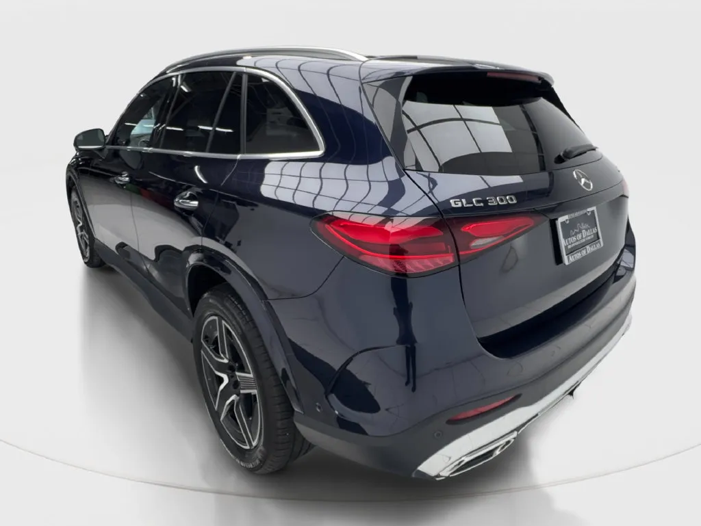 Mercedes-Benz GLC photo 11