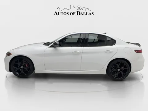 More photos of 2020 Alfa Romeo Giulia at Autos of Dallas - Plano, TX
