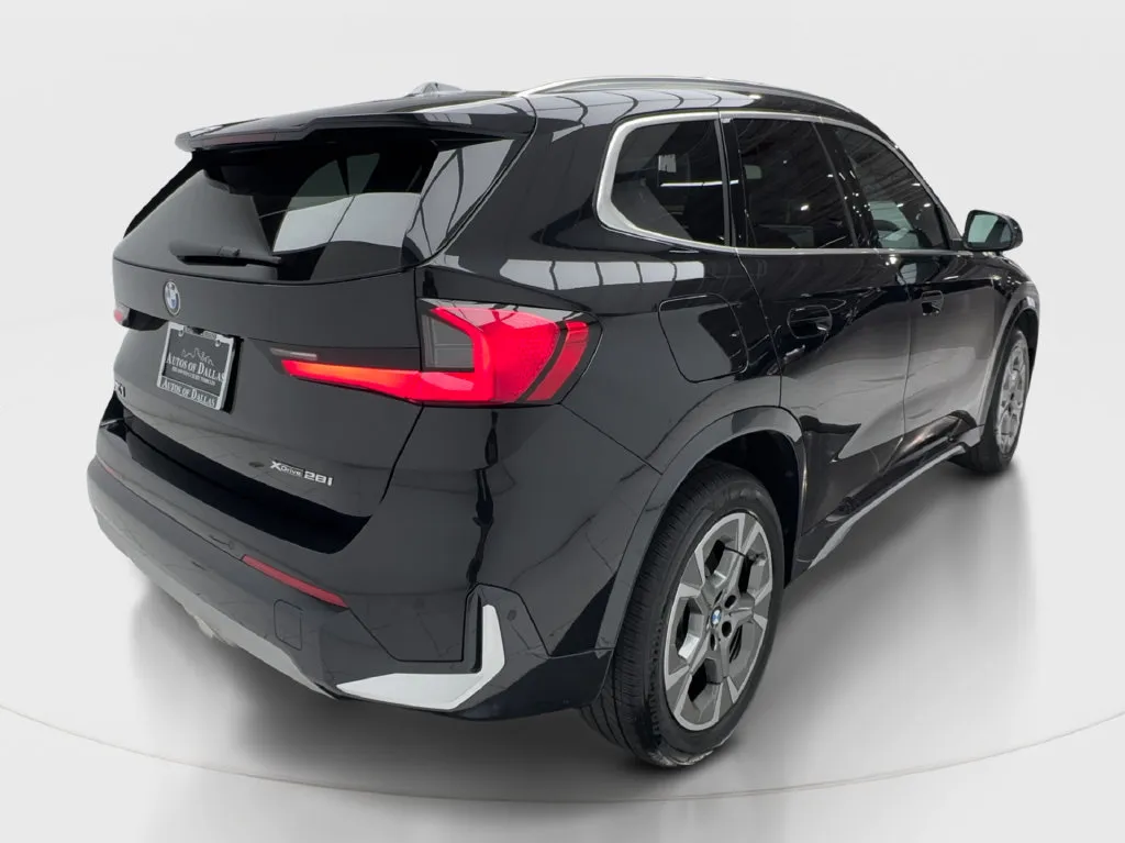 BMW X1 photo 8