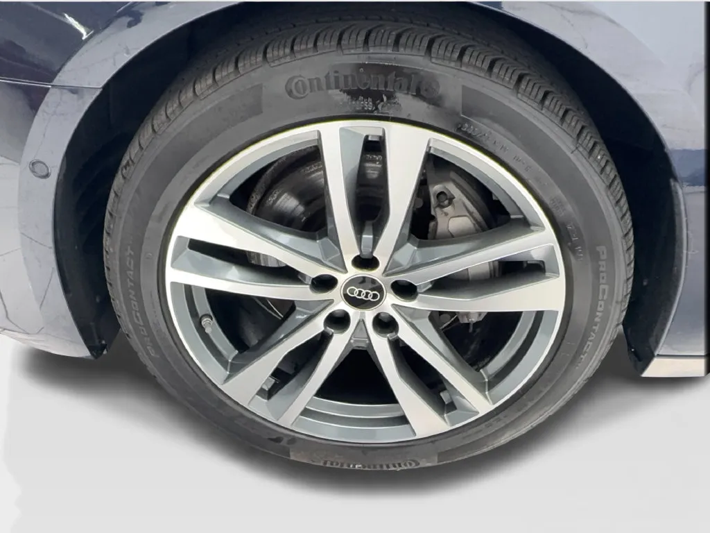 Audi A6 photo 14