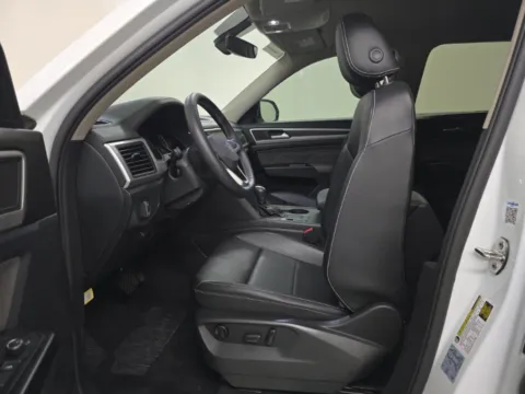 Another view of 2021 Volkswagen Atlas 3.6L V6 SE w/Technology for sale in Plano, TX at Autos of Dallas - Plano
