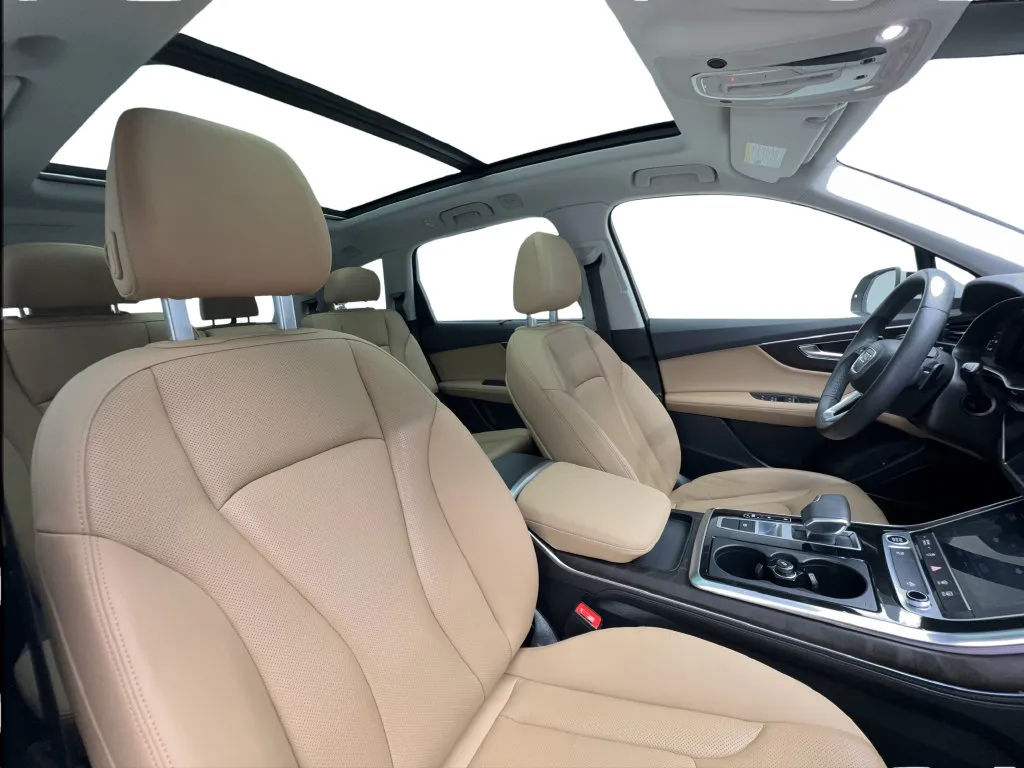 Audi Q7 photo 35