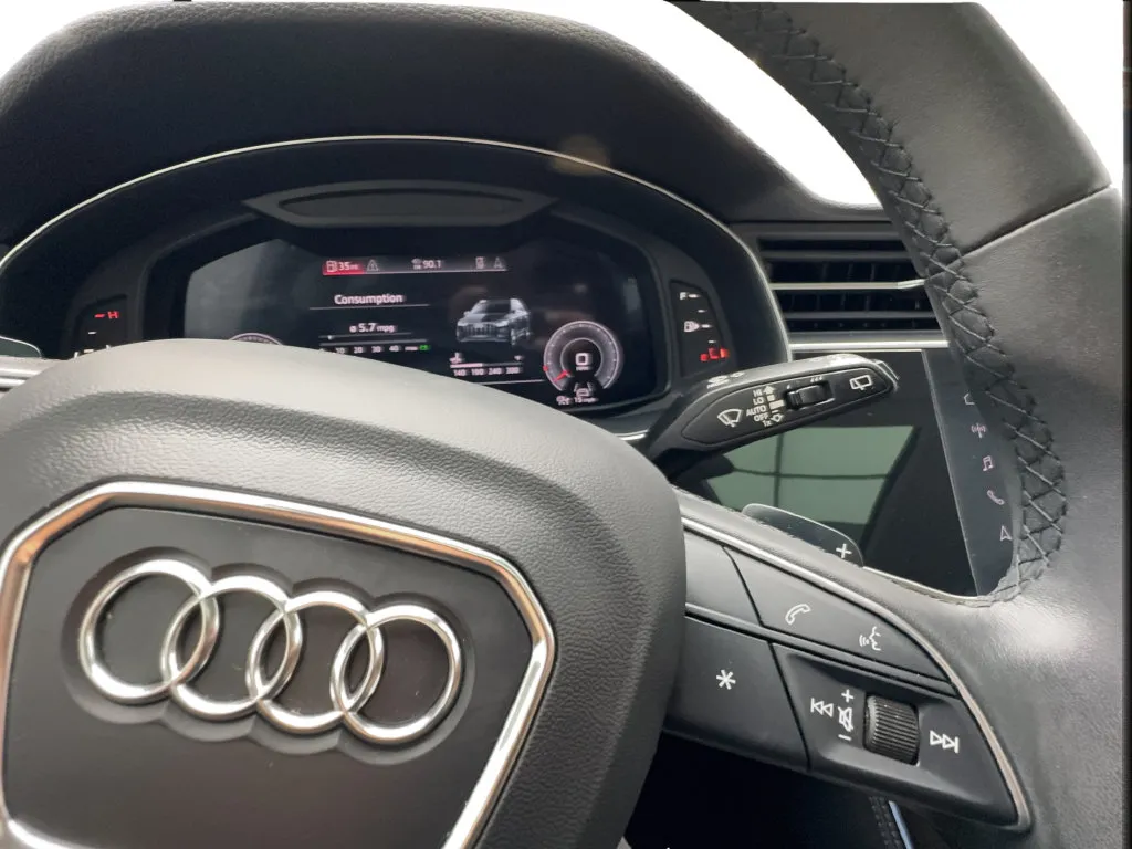 Audi Q7 photo 46