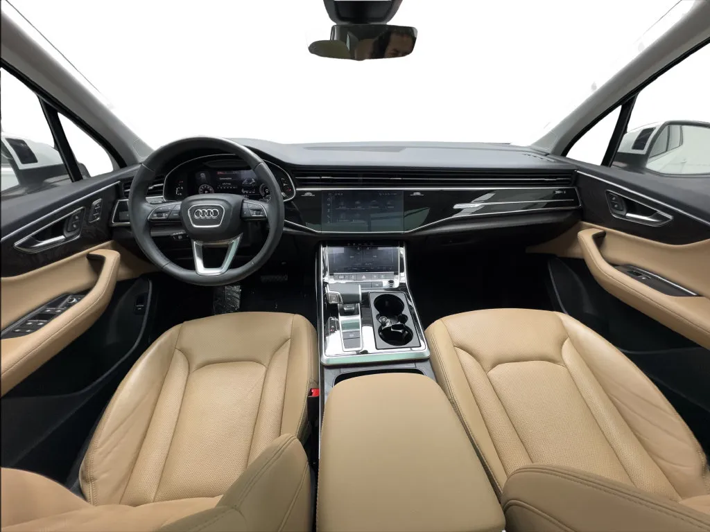 Audi Q7 photo 43