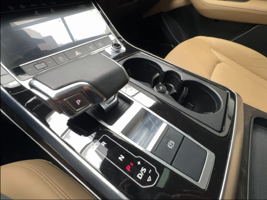 Audi Q7 photo 50