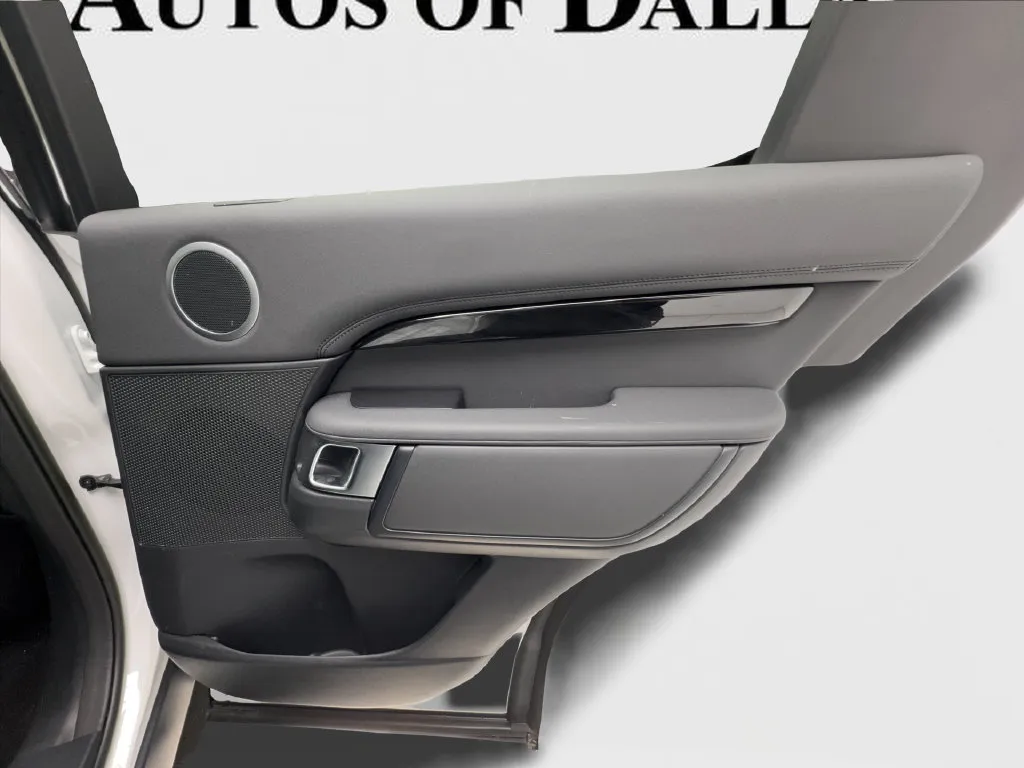 Land Rover Discovery photo 34