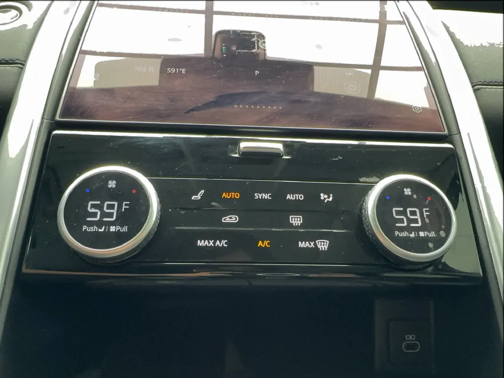 Land Rover Discovery photo 52