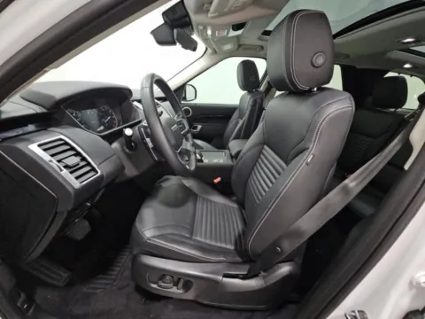 More photos of 2023 Land Rover Discovery S at Autos of Dallas - Plano, TX