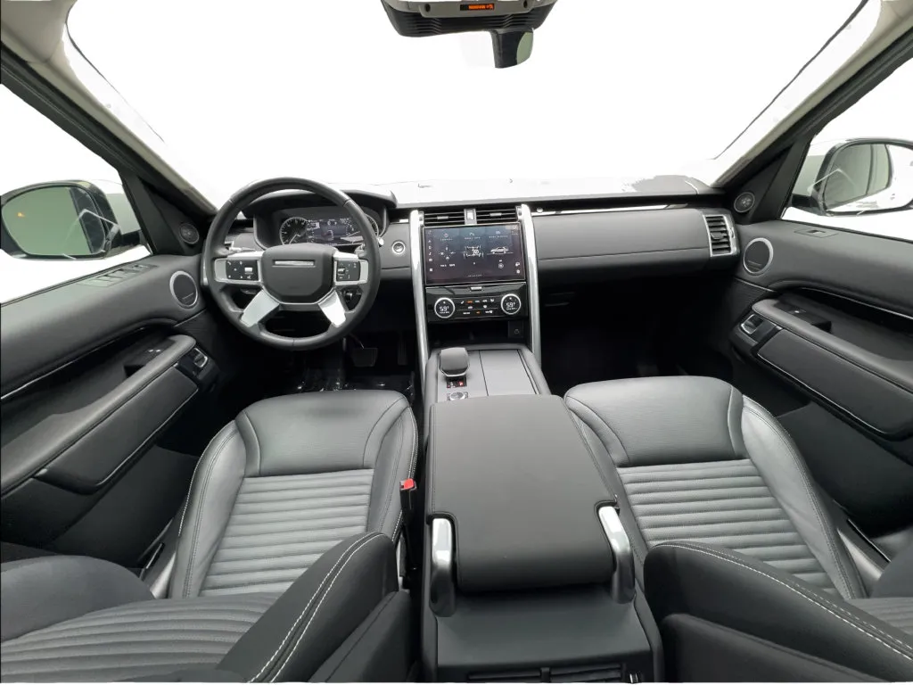 Land Rover Discovery photo 43