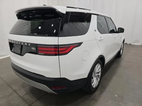 Photos of 2023 Land Rover Discovery S for sale in Plano, TX at Autos of Dallas - Plano