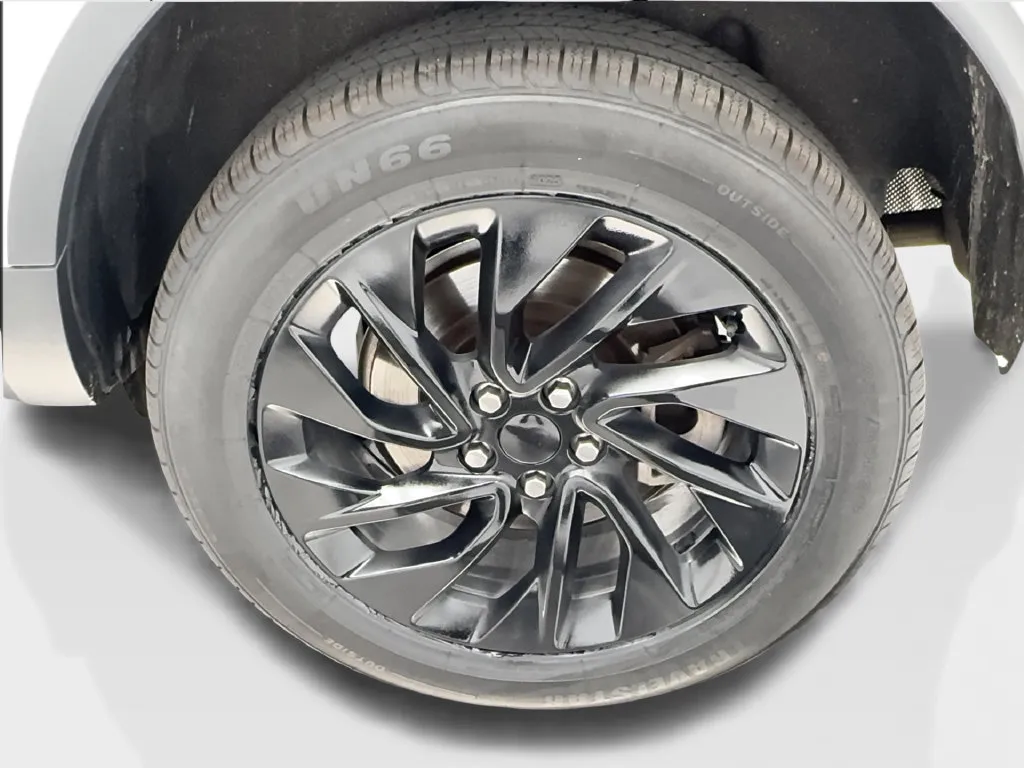 Land Rover Discovery photo 12