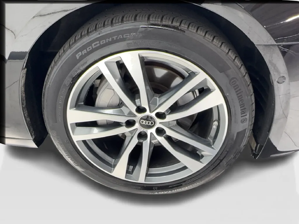 Audi A6 photo 16