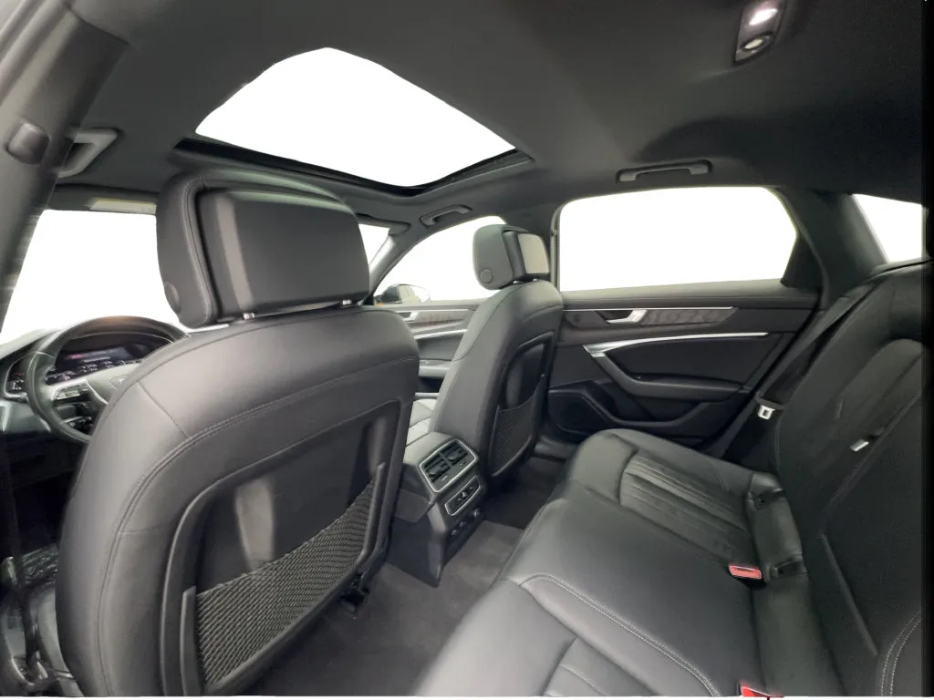 Audi A6 photo 26