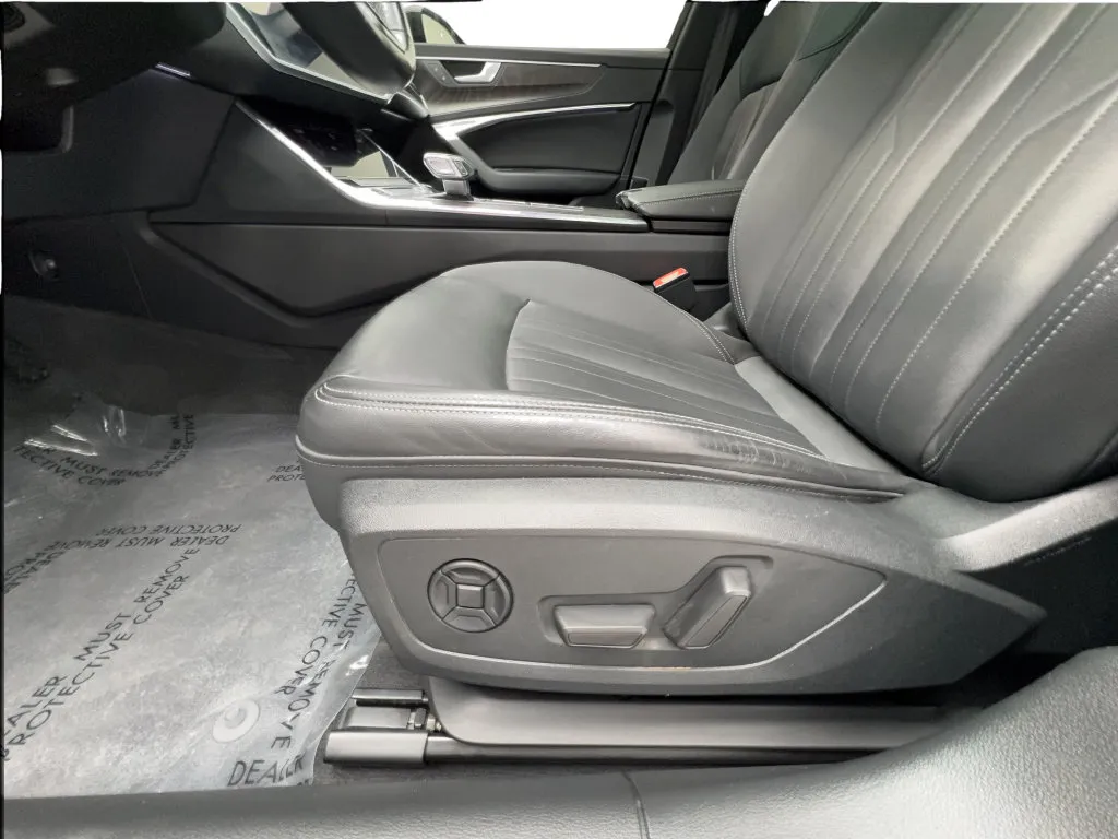 Audi A6 photo 23