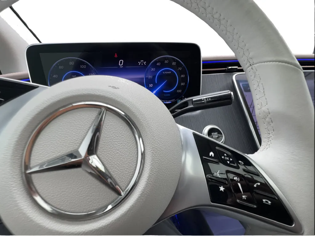 Mercedes-Benz EQE photo 40