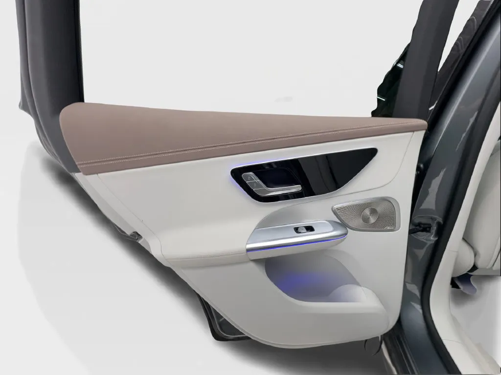 Mercedes-Benz EQE photo 25