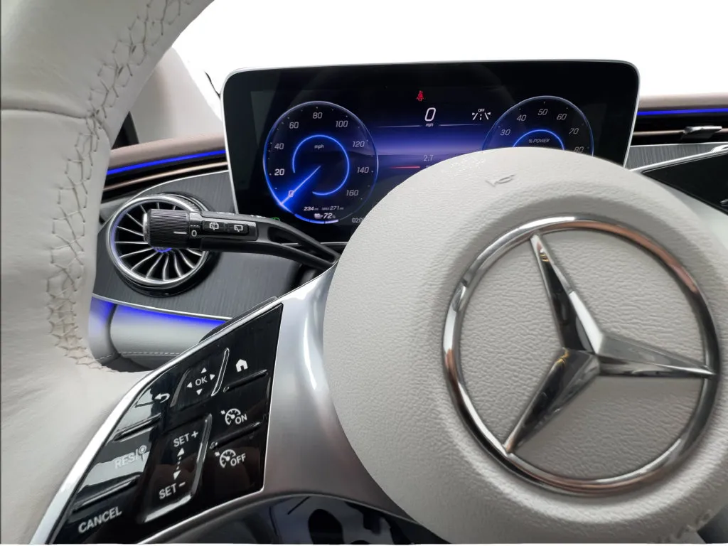 Mercedes-Benz EQE photo 41