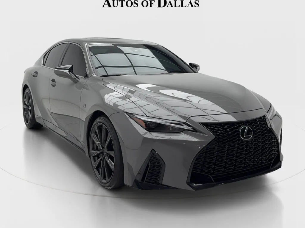 Lexus IS photo 3