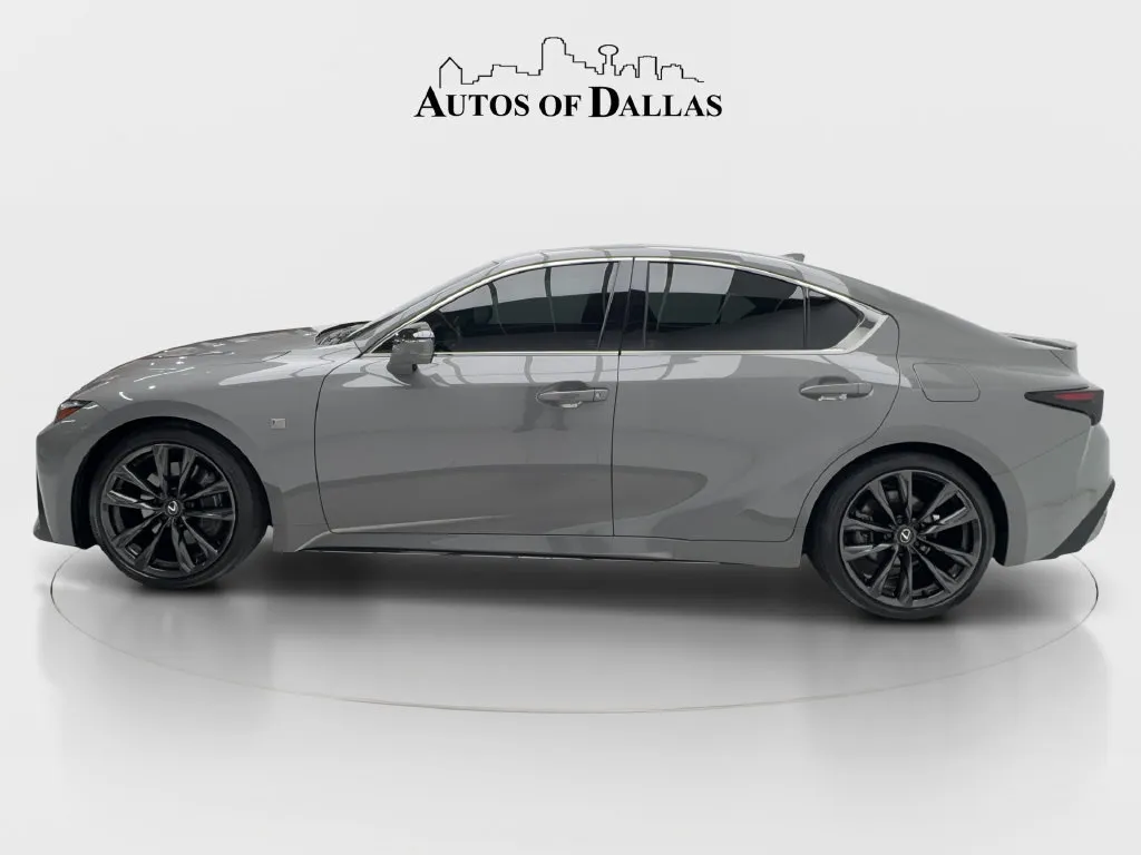 Lexus IS photo 6