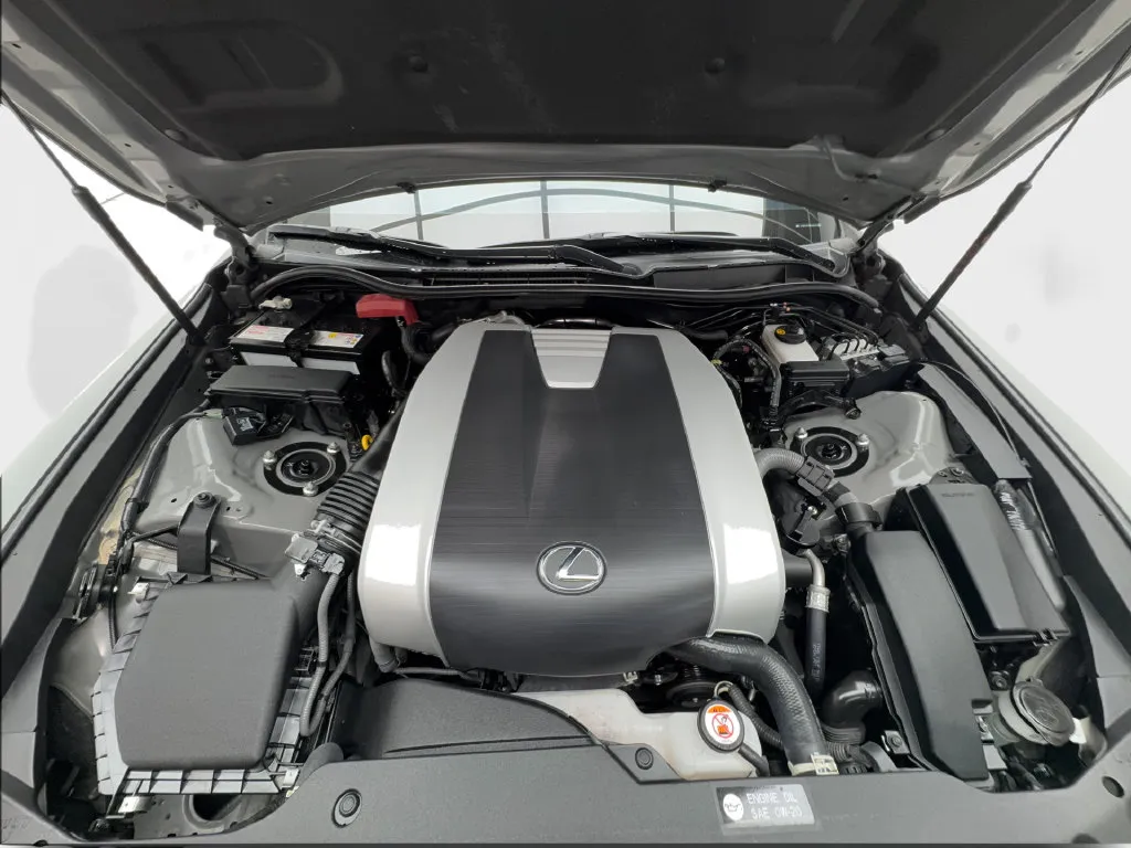 Lexus IS photo 20