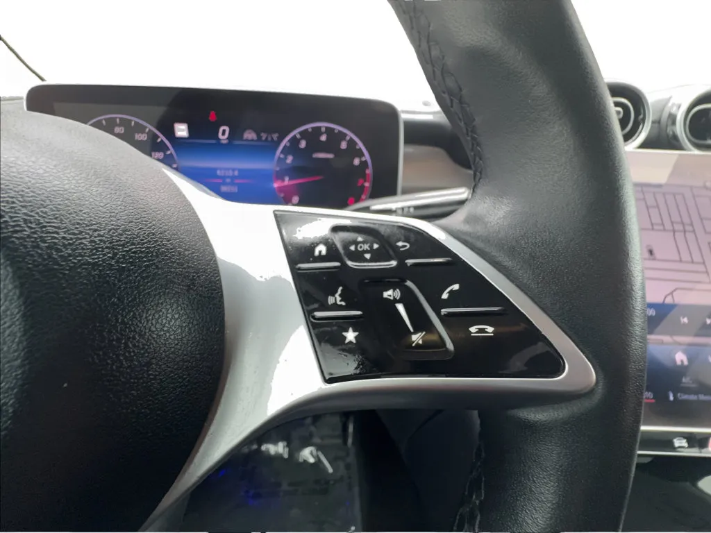 Mercedes-Benz GLC photo 33