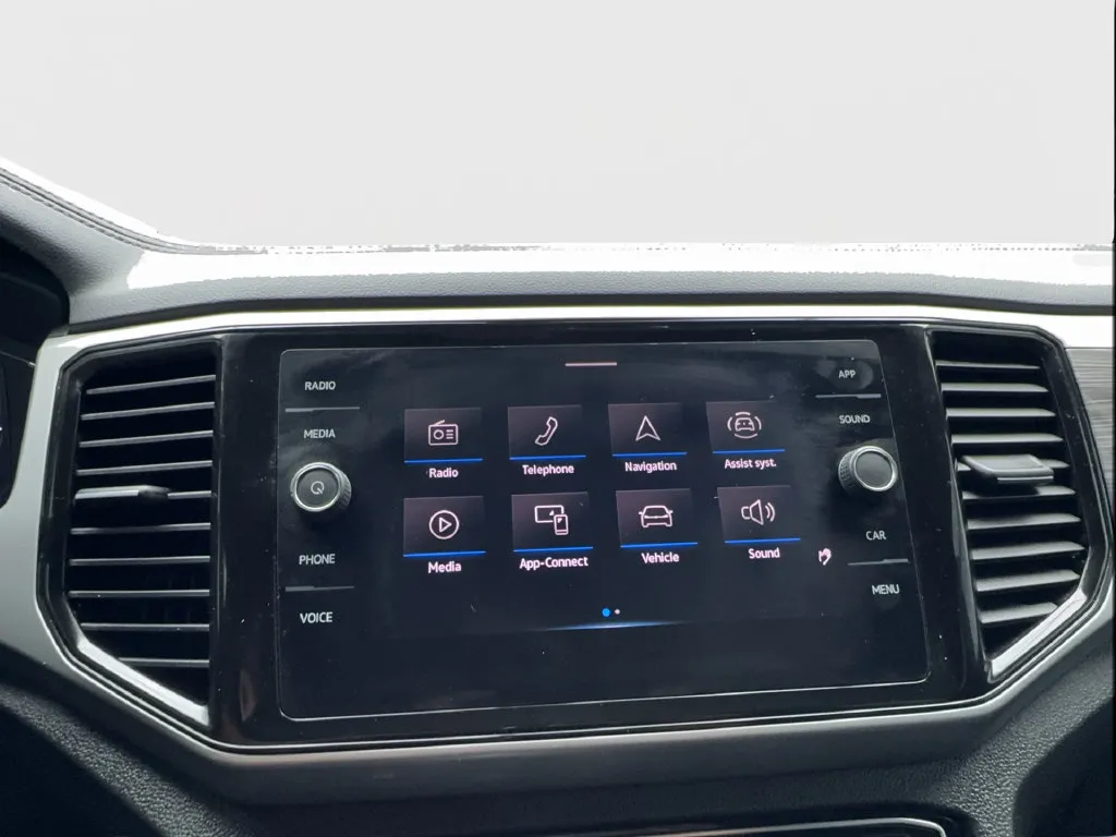 Volkswagen Atlas Cross Sport photo 50