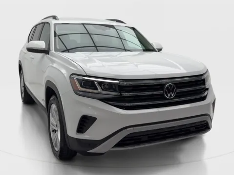 Another view of 2023 Volkswagen Atlas 3.6L V6 SE w/Technology for sale in Plano, TX at Autos of Dallas - Plano