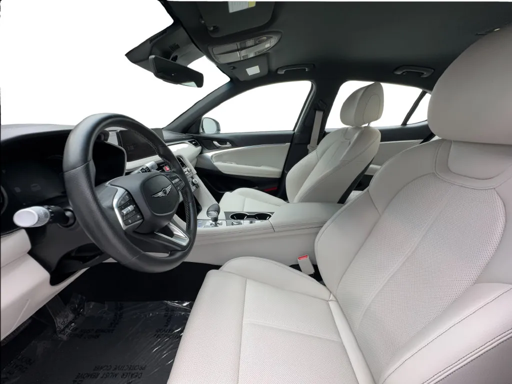 Genesis G70 photo 21