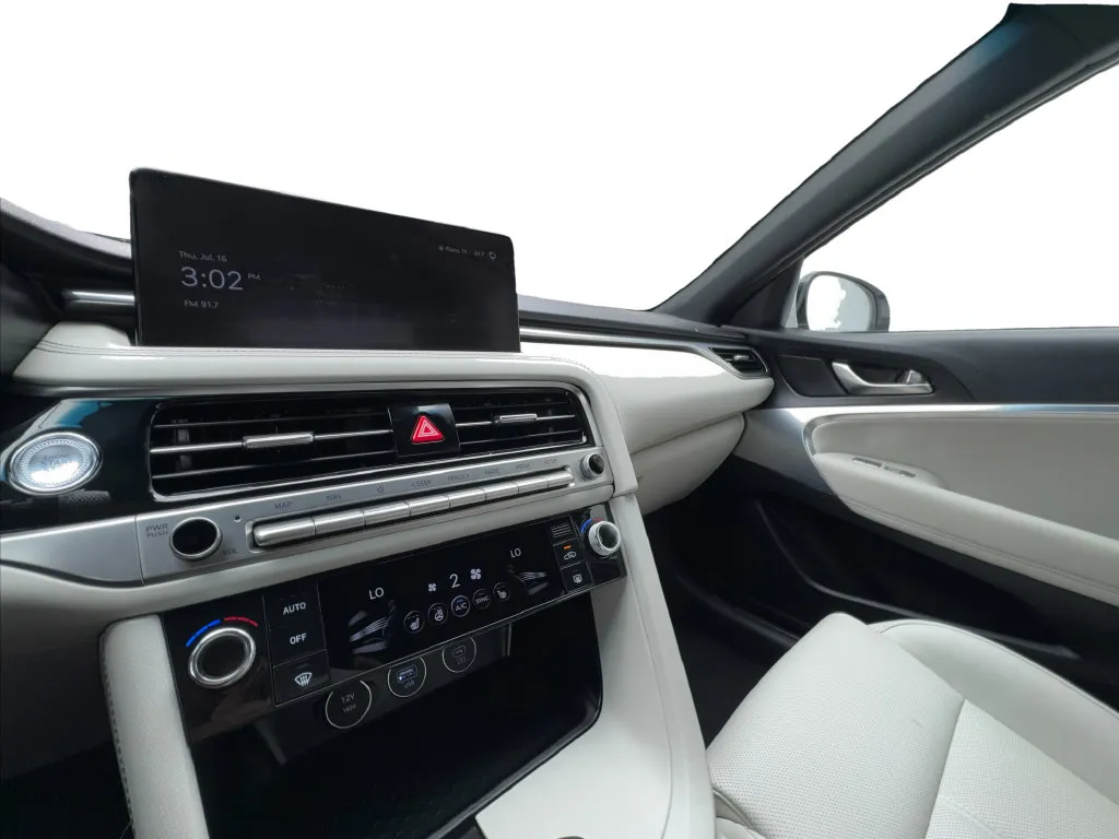 Genesis G70 photo 44