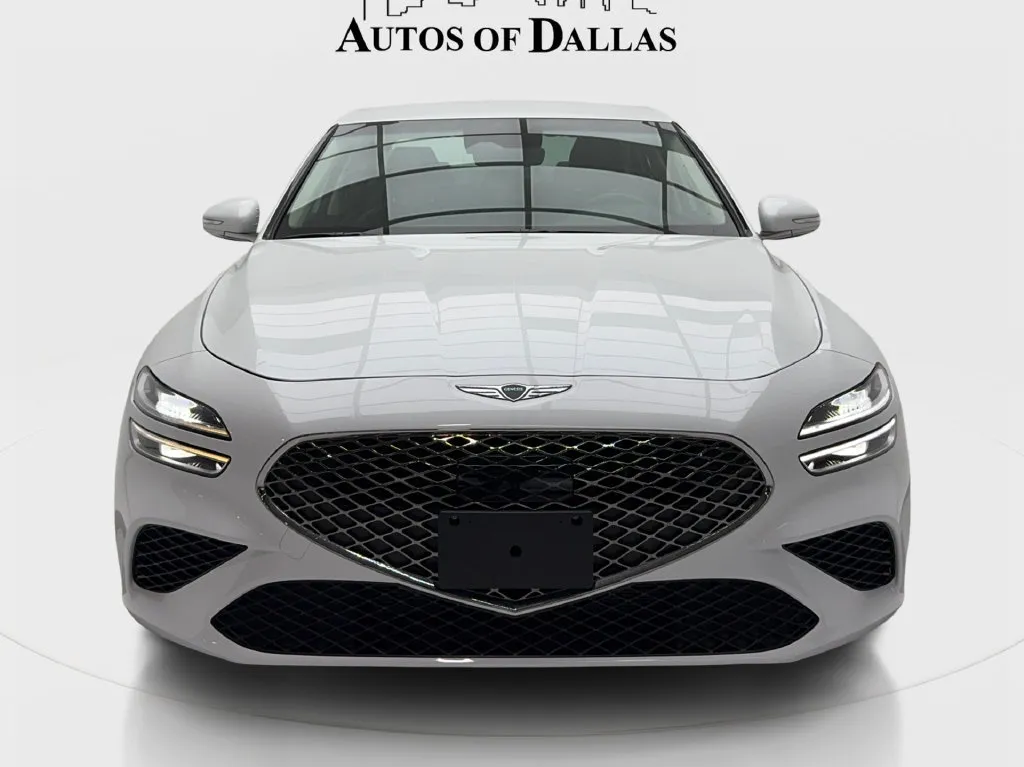 Genesis G70 photo 4