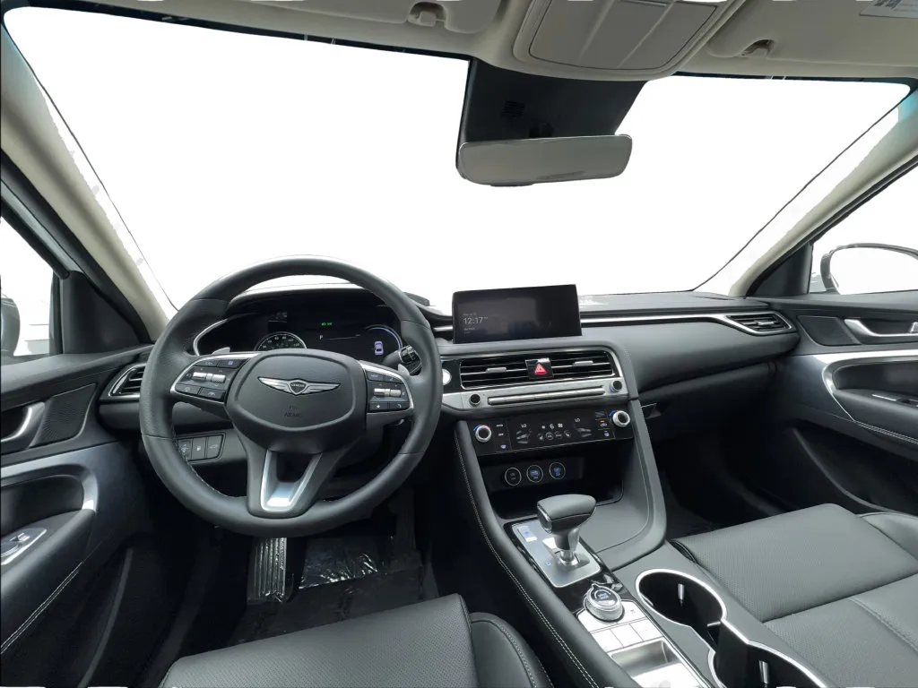 Genesis G70 photo 35