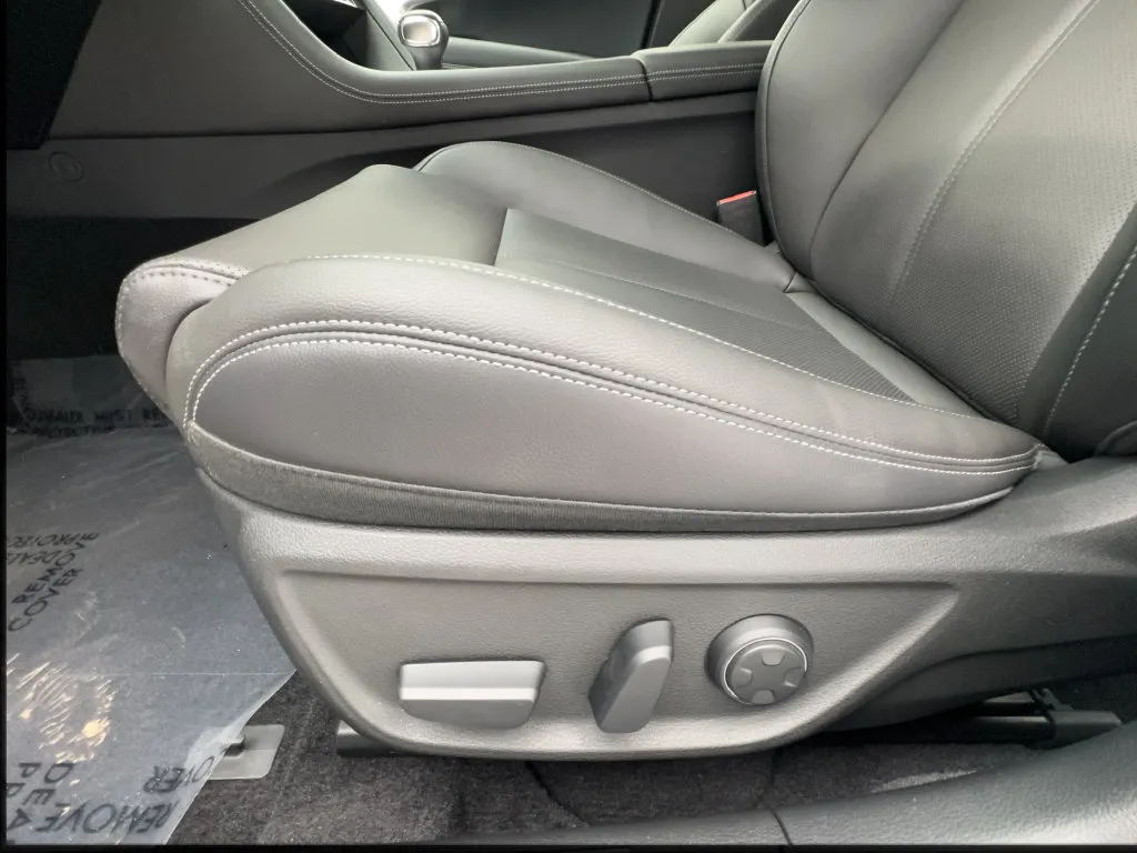 Genesis G70 photo 21