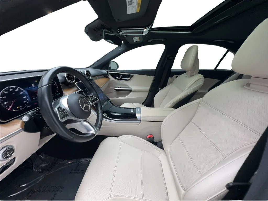 Mercedes-Benz C-Class photo 22