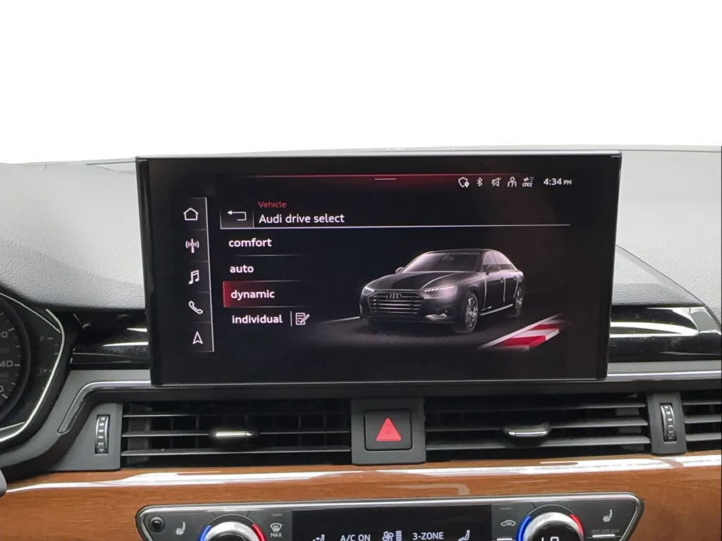 Audi A4 photo 53