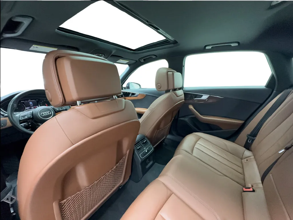 Audi A4 photo 26