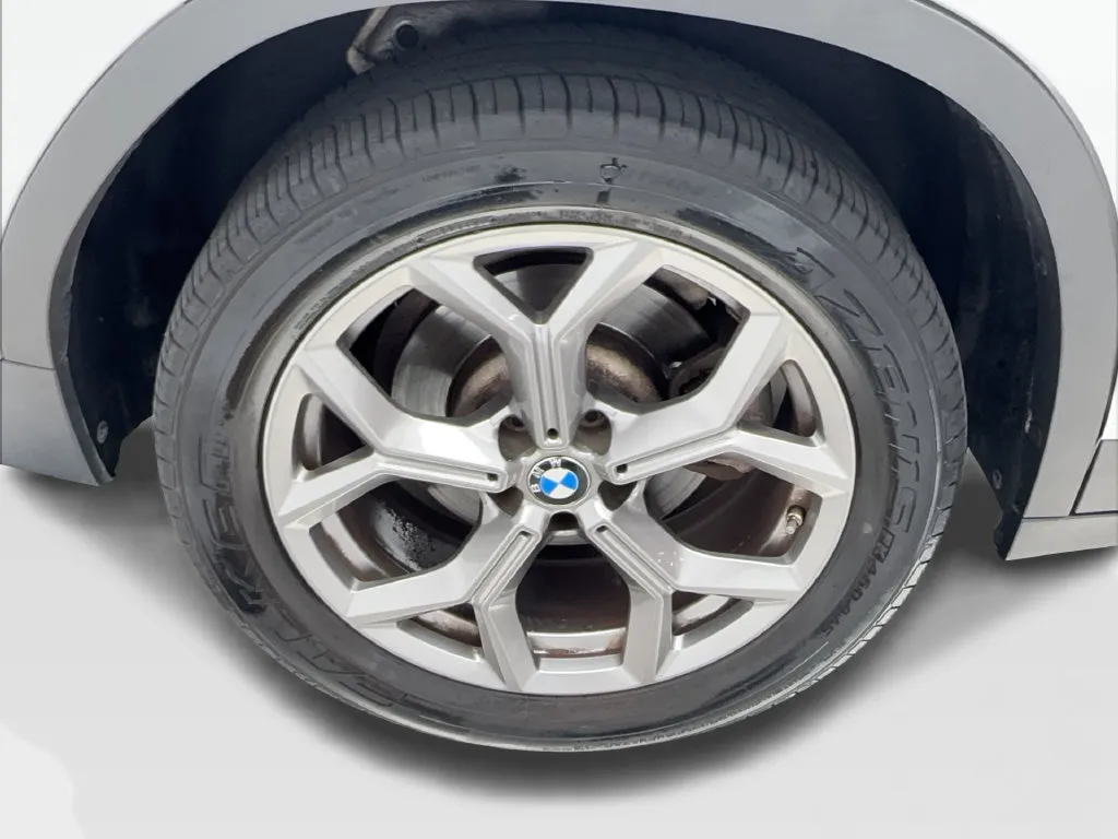 BMW X3 photo 16