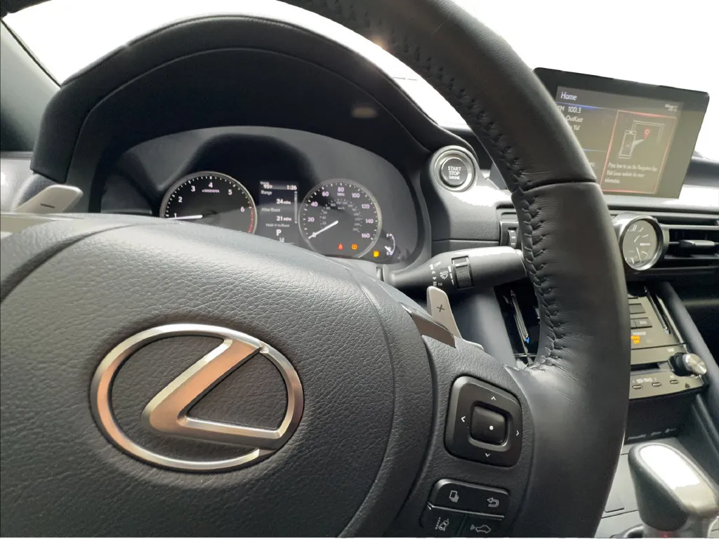 Lexus IS photo 45