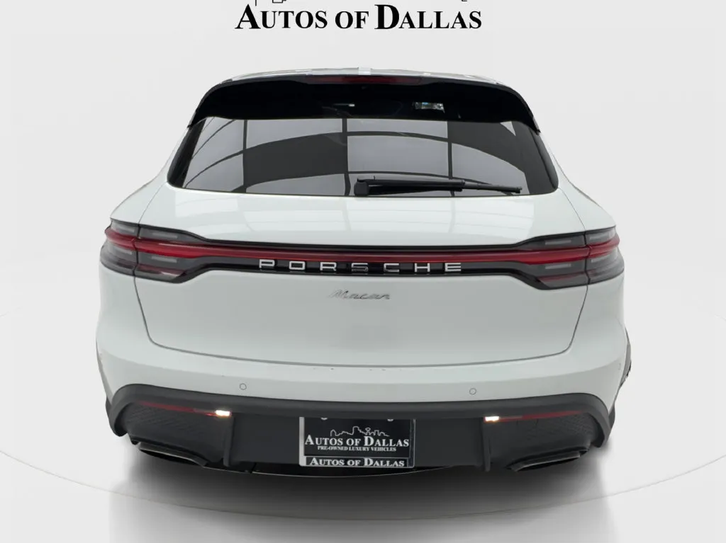 Porsche Macan photo 15