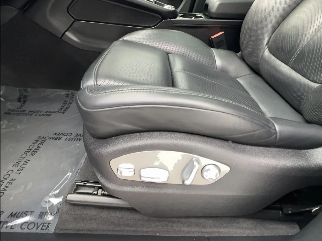 Porsche Macan photo 22