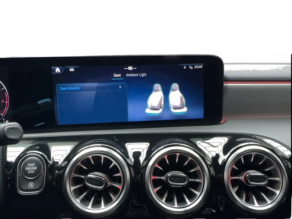 Mercedes-Benz CLA photo 53