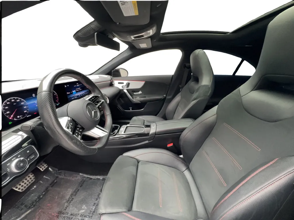 Mercedes-Benz CLA photo 22