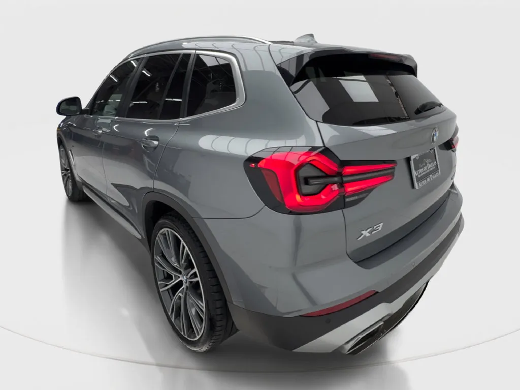 BMW X3 photo 11