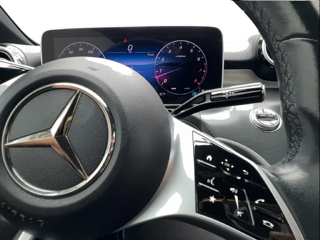 Mercedes-Benz C-Class photo 44
