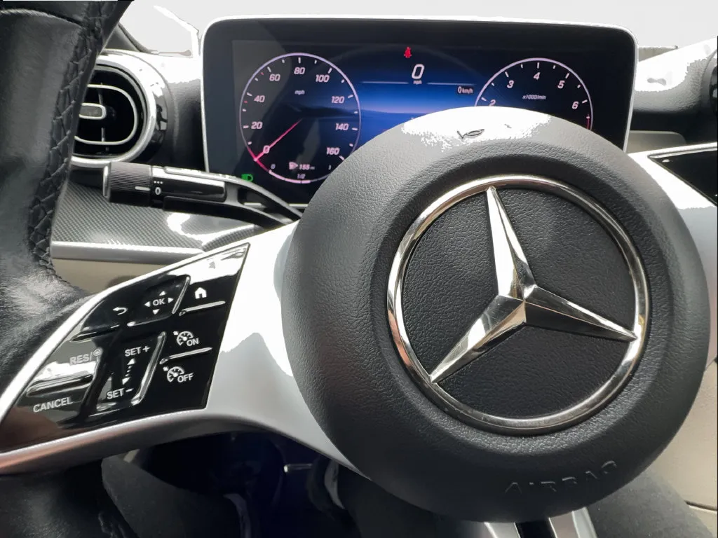 Mercedes-Benz C-Class photo 45