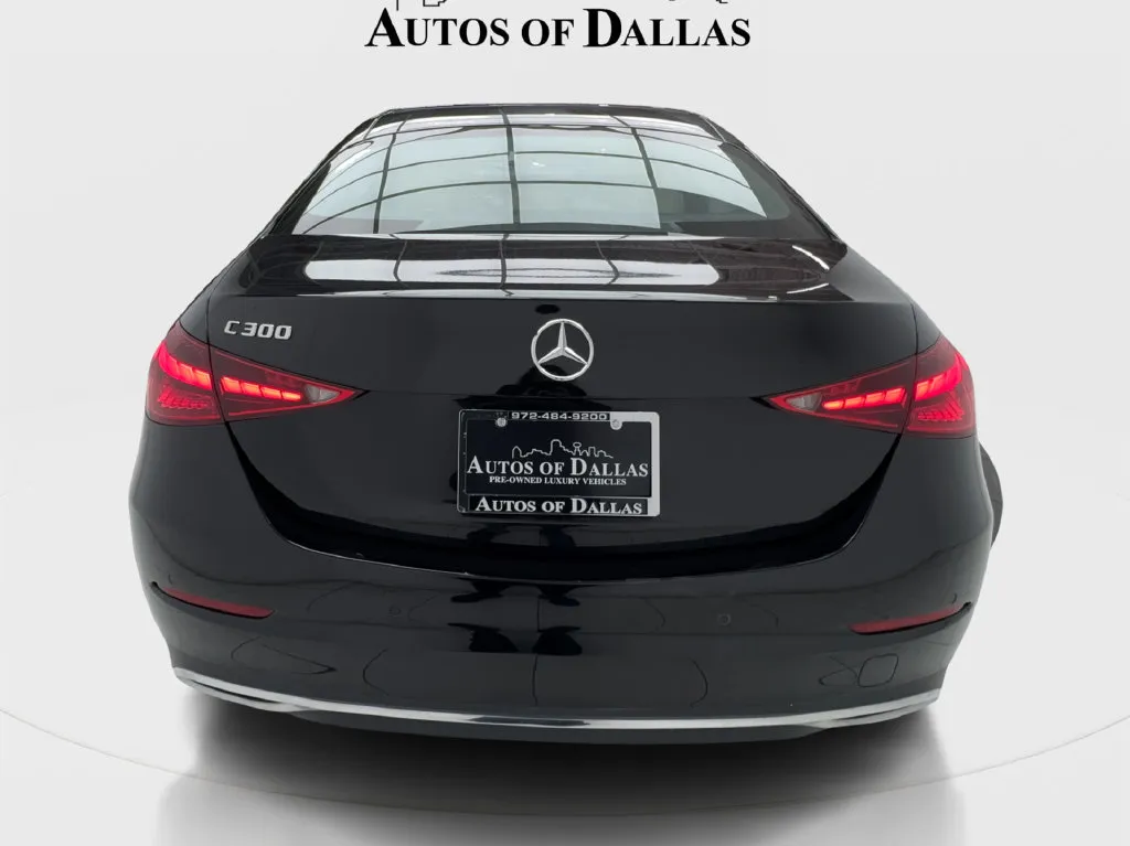 Mercedes-Benz C-Class photo 10
