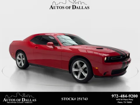 Red 2018 Dodge Challenger SXT for sale in Plano, TX