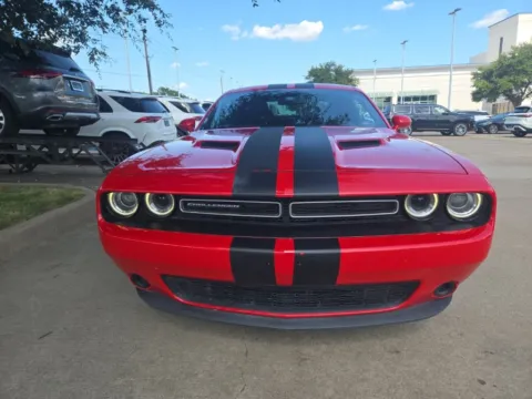 More photos of 2018 Dodge Challenger SXT at Autos of Dallas - Plano, TX