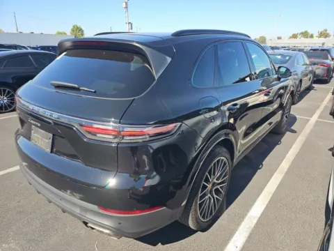 Photos of 2022 Porsche Cayenne for sale in Plano, TX at Autos of Dallas - Plano