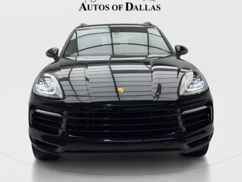 More photos of 2022 Porsche Cayenne at Autos of Dallas - Plano, TX