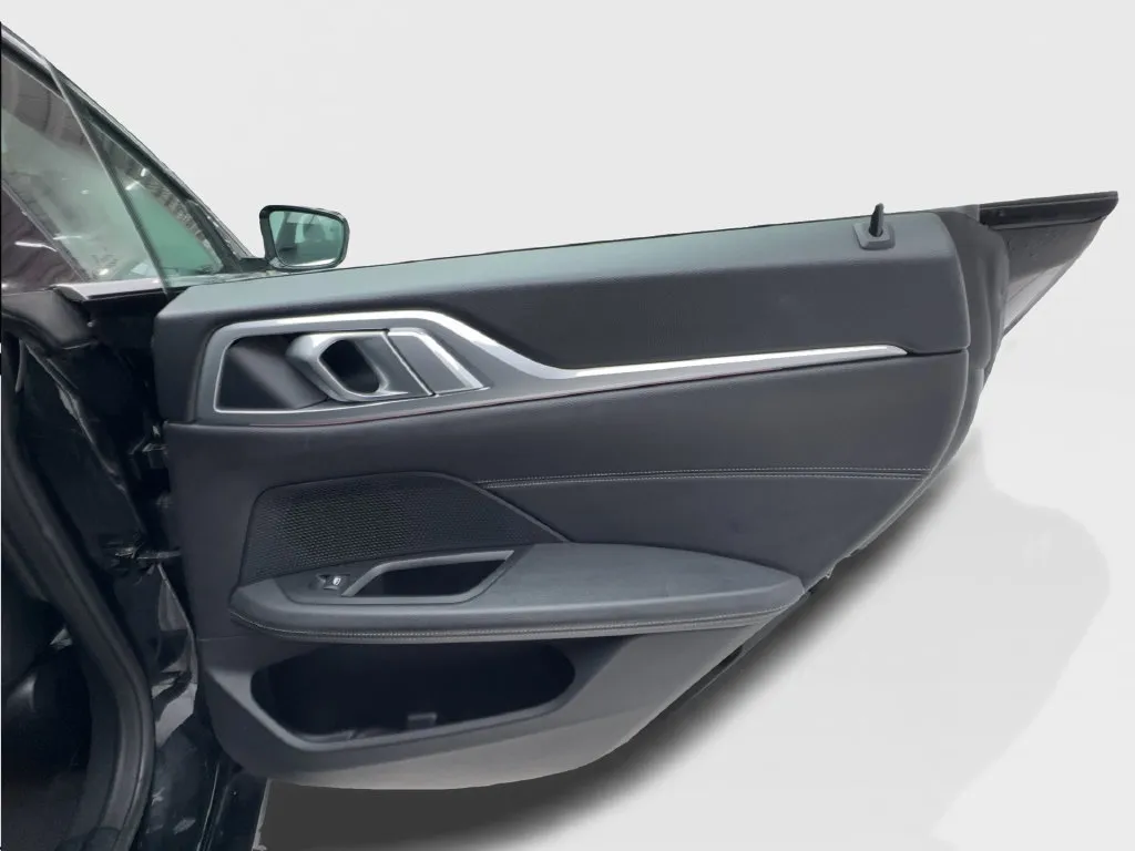 BMW 4 Series photo 32